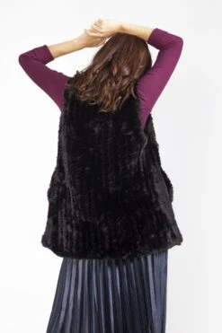 JAYLEY Black Hand Knitted Faux Fur Gilet -Long Maxi Dress Sales Store jayley black hand knitted faux fur gilet p3966 58733 image