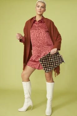 JAYLEY Chocolate Cashmere Blend Wrap With Love Heart Embroidery -Long Maxi Dress Sales Store jayley chocolate cashmere blend wrap with love heart embroidery p7438 91109 image