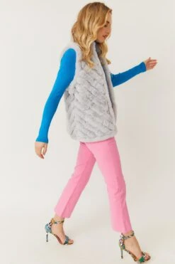 JAYLEY Grey Faux Fur Faux Suede Diagonal Stripe Gilet -Long Maxi Dress Sales Store jayley grey faux fur faux suede diagonal stripe gilet p3886 78212 image