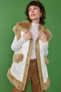 JAYLEY Limited Edition Oversized Shearling Gilet