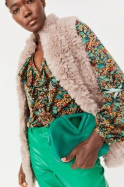 JAYLEY Mocha Hand Knitted Faux Fur Gilet -Long Maxi Dress Sales Store jayley mocha hand knitted faux fur gilet p3970 77748 image