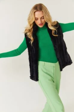 JAYLEY Navy Faux Fur Gilet -Long Maxi Dress Sales Store jayley navy faux fur gilet p3680 78205 image