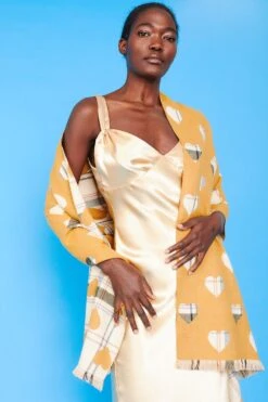 JAYLEY Yellow Cashmere Blend Wrap